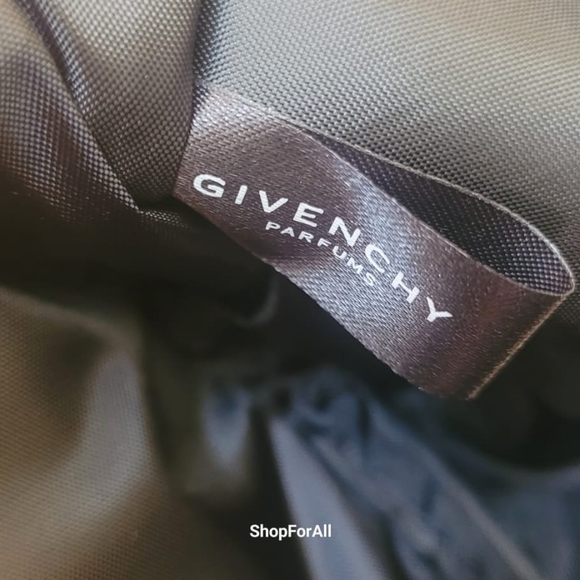 Givenchy pouch - Picture 10 of 11